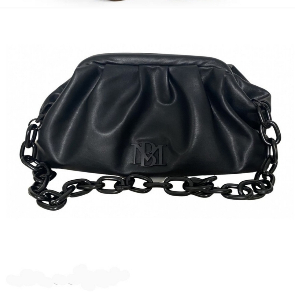 NWT $129 Badgley Mischka Vegan Leather Handbag Wrapped Frame Clutch in Black - Picture 2 of 10
